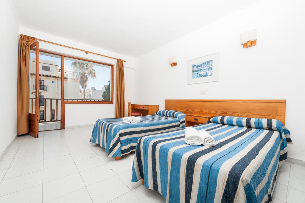 Hostal Casa Bauza Cala Ratjada  Zimmer foto